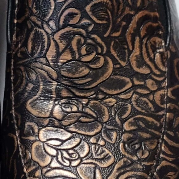 ALEGRIA 'Emma' gold/bronze and black floral embossed leather shoe size 8/Euro 38 - Picture 2 of 14